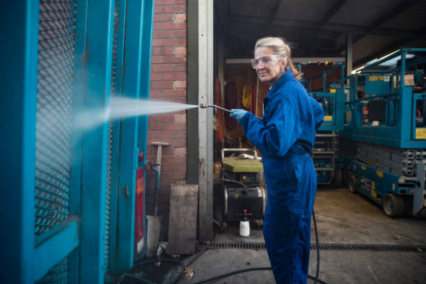 Best Post-Construction Pressure Washing  in Williamsville, NY